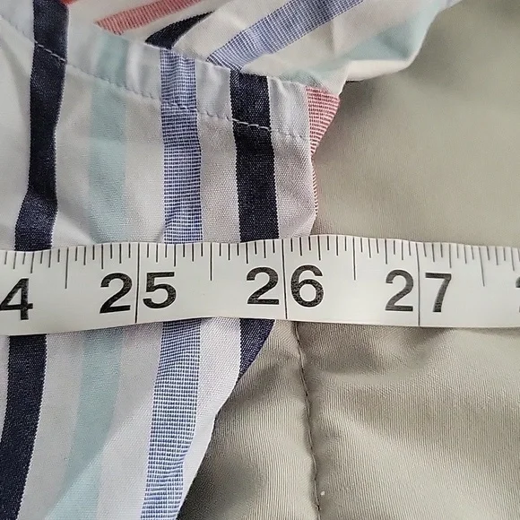 Gap Classic Pinstripe Men's Button Up Long Sleeve Shirt - Picture 12 of 13